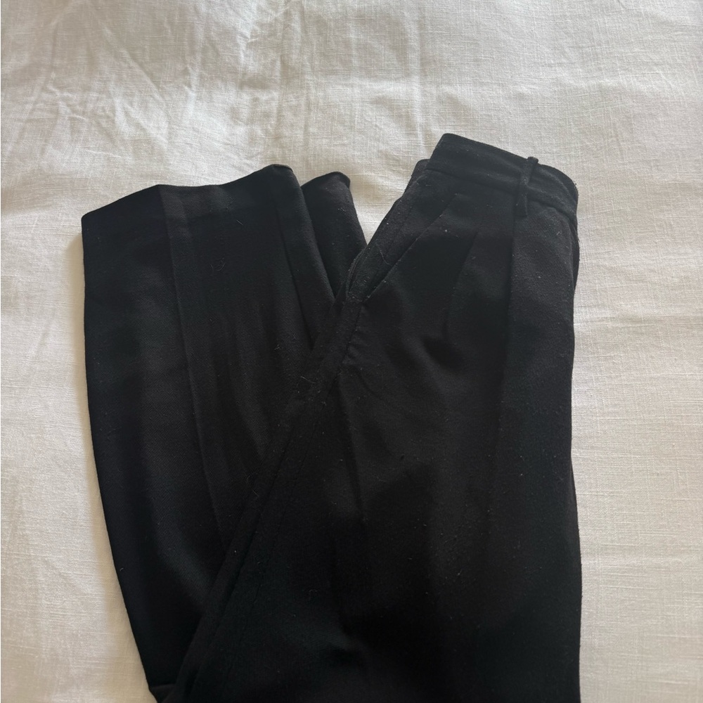 Aritzia Wilfred limitless trousers